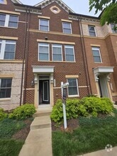Building Photo - 20800 Duxbury Terrace
