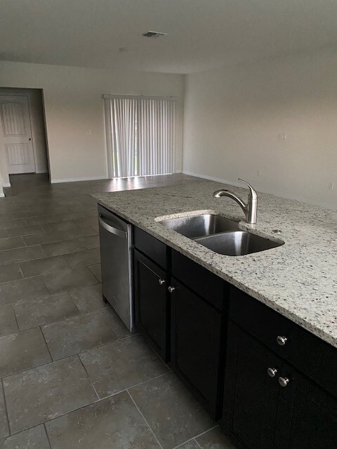 Foto del edificio - 16150 Egret Pointe Wy
