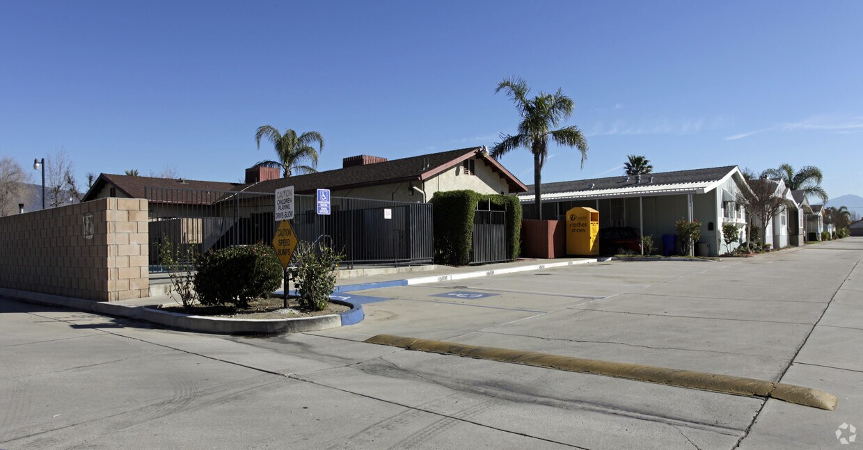 Sunrise Mobile Home Park Alquileres en Fontana, CA