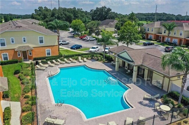 Foto del edificio - 4052 Mountain Chestnut Way