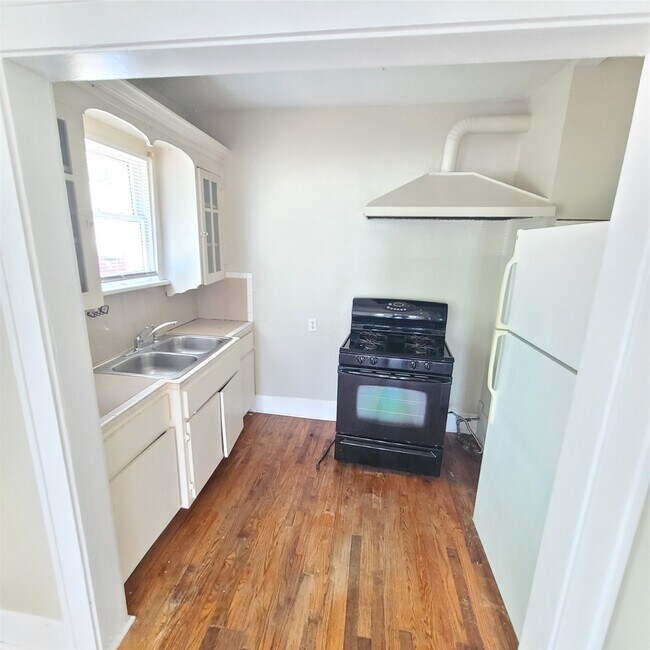 Foto del edificio - 4414 Woodside St