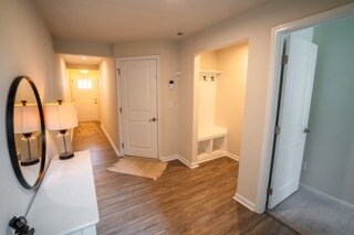 Building Photo - 416 Lahinch Dr