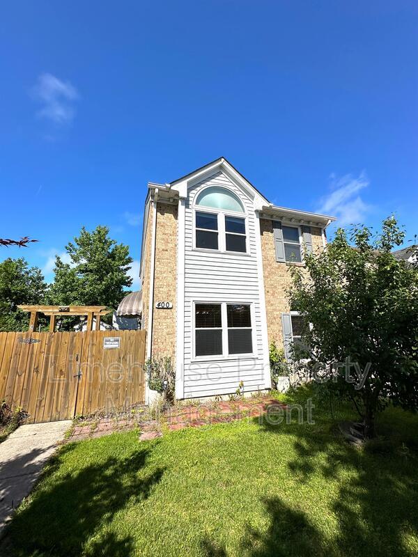 400 Greenview Dr, Virginia Beach, VA 23462 Condo for Rent in Virginia