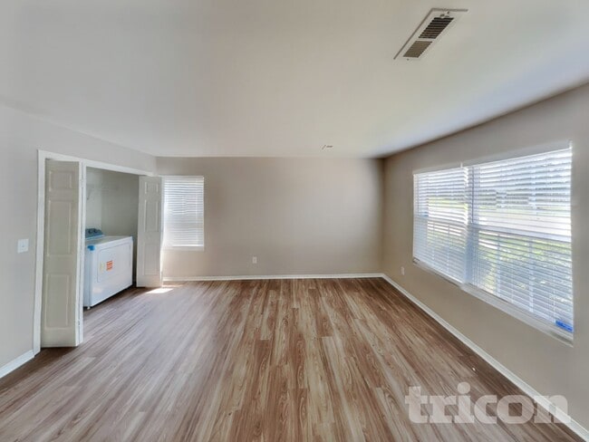 Building Photo - 5337 Liberty Hall Cir