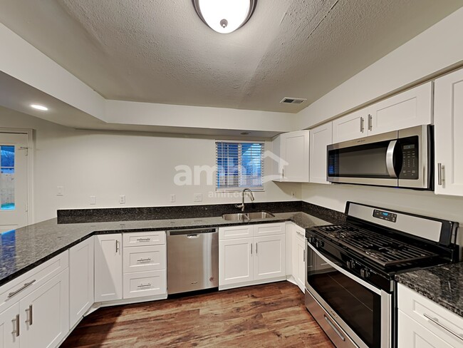 Foto del edificio - 436 N 2150 W