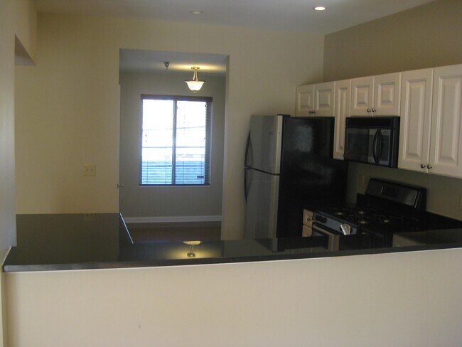 Foto del edificio - 1754 Ridgecliff Rd