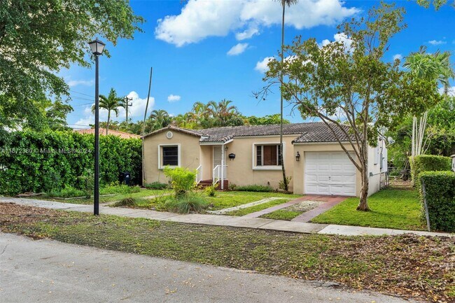 Foto del edificio - 5910 SW 13th Terrace