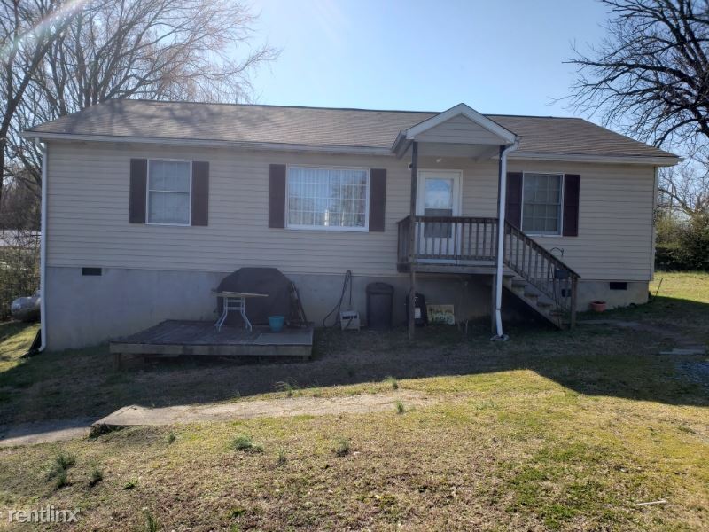 Foto principal - 3 br, 2 bath House - 2305 Sutphin Rd