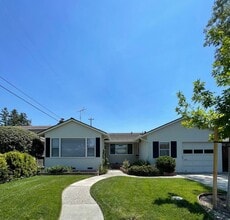 Building Photo - 2322 Arlene Dr
