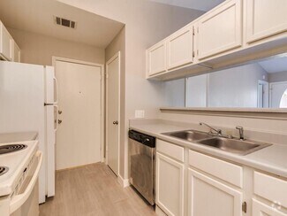 Building Photo - 9101 Japonica Ct