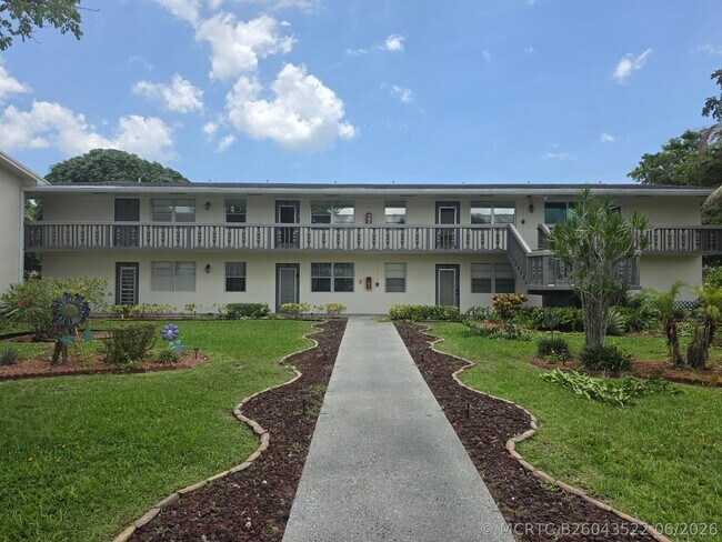 Foto del edificio - 15 Markham A