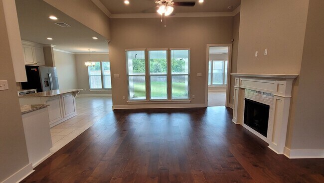 Foto del edificio - Beautiful home In Ascension!