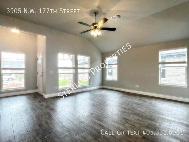 Building Photo - 3905 NW 177th St
