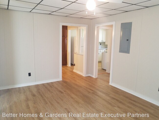 Building Photo - 1 br, 1 bath House - 1519 and 1/2 Wrightsb...