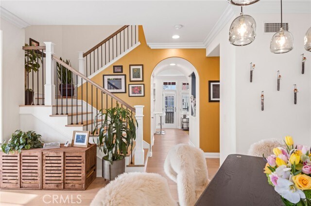 Building Photo - 2584 Bungalow Pl