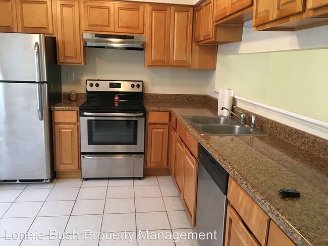 Foto del edificio - 3 br, 1.5 bath House - 3093 Glastonbury Dr