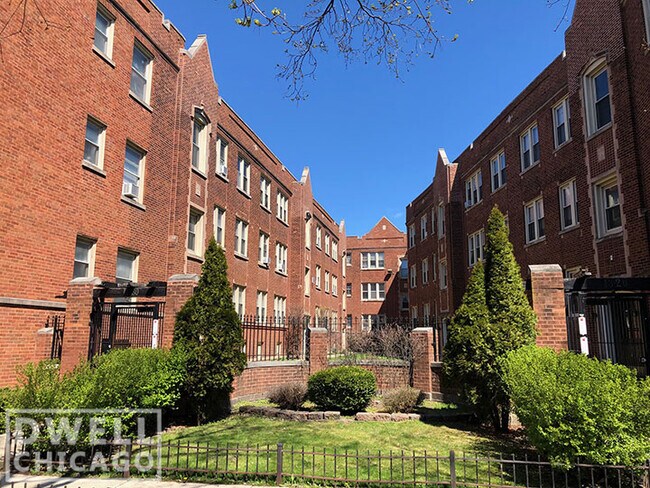 Foto del edificio - 1326 W Estes Ave