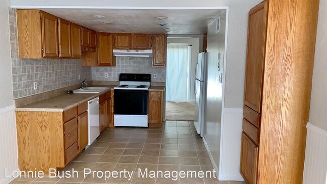 Building Photo - 3 br, 2.5 bath House - 3776 Chancery Lane