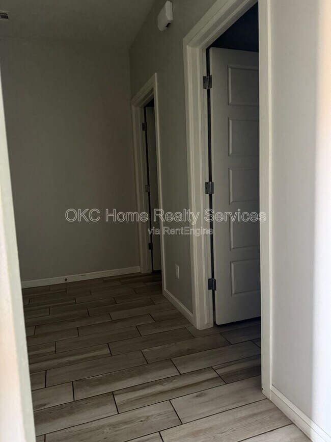 Foto del edificio - 2905 Quail Creek Rd
