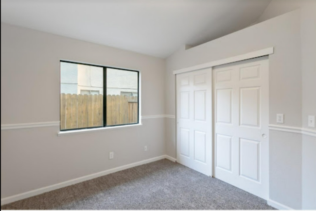 Building Photo - 7529 Ryland Ct
