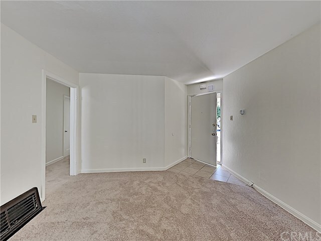 Primary Photo - 351 N 7th St