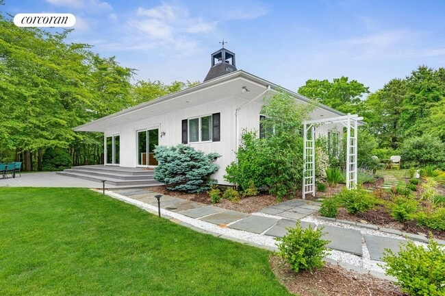 Building Photo - 83 Porter Rd