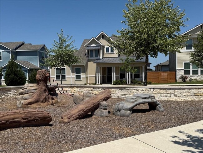 Building Photo - 8007 Orizzonte St