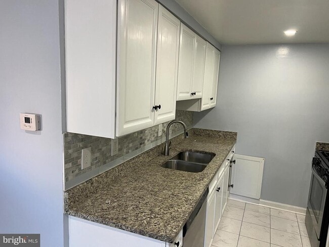 Foto del edificio - 15019 Ashdale Cir