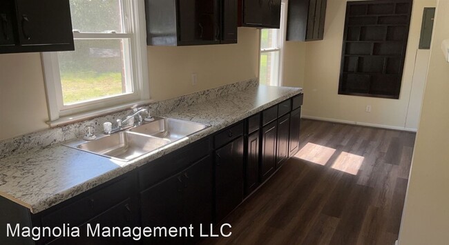 Foto del edificio - 4 br, 2 bath House - 1740 Alert Rd