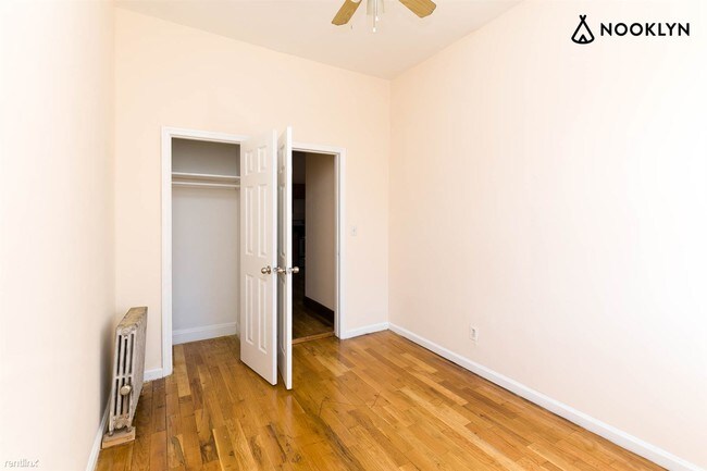 Foto del edificio - 3 br, 1 bath Apartment - 140 Franklin Ave
