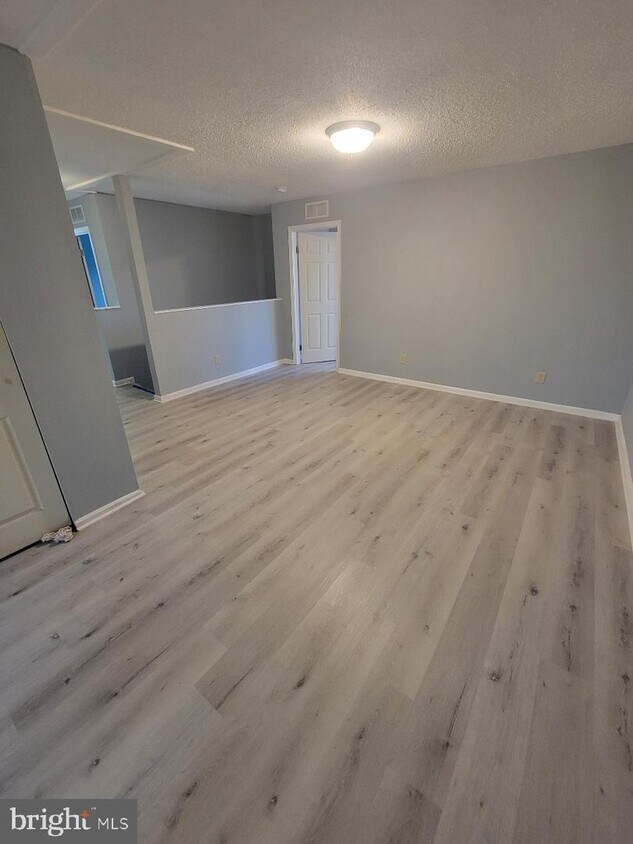 30 Hopewell Ln, Winslow Township, NJ 08081 Townhome Rentals in