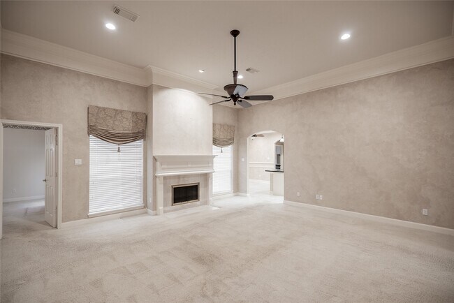 Foto del edificio - 26910 Willow Ln