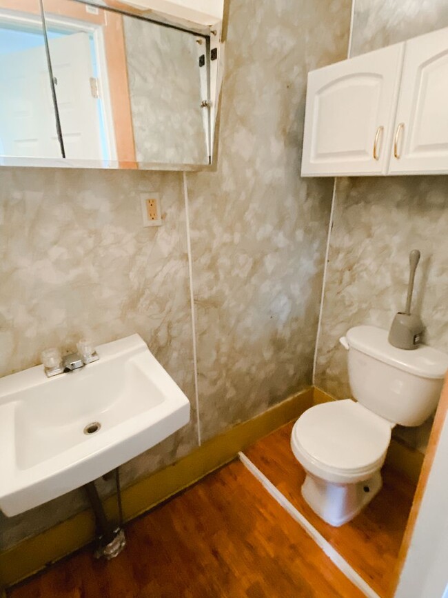 Foto del edificio - 3 Bedroom, 1.5 Bath on Campus