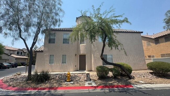 Building Photo - Welcome Home 3 or 4 BDRM SW Las Vegas