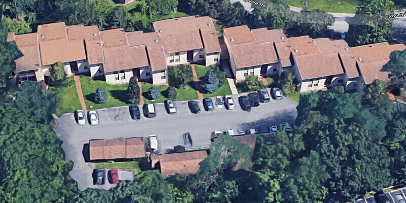Primary Photo - THE VILLAGES SOUTH 300