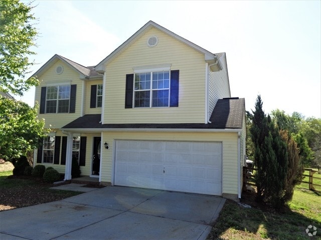 Building Photo - 5209 Moonlight Trail SW
