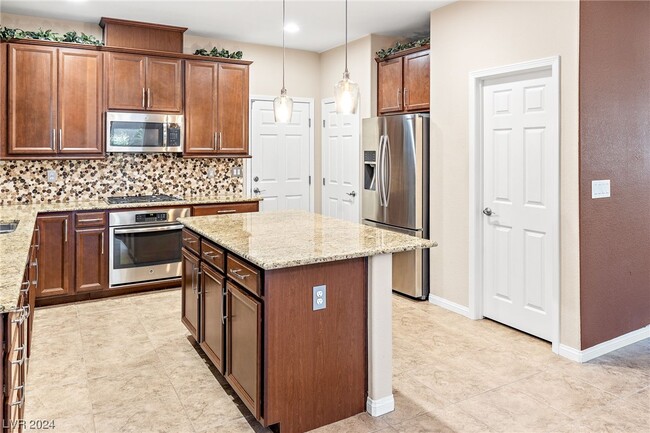 Foto del edificio - 9851 Vista Meadows Ave
