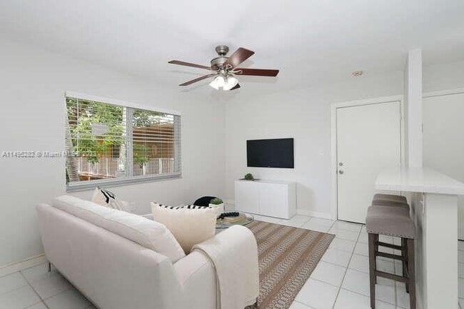 Building Photo - 6310 SW 79th St