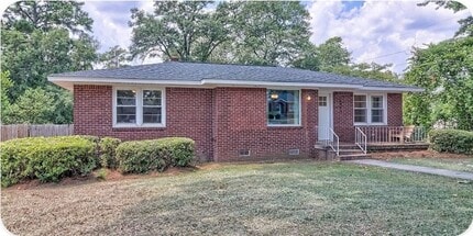 Building Photo - 3913 Margrave Rd