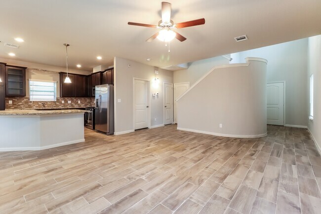 Building Photo - 7946 Fijian Cypress Dr