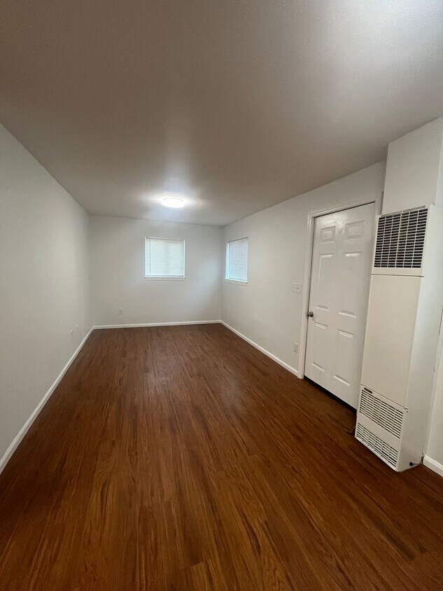 Foto principal - 1640 E Gibbs Ave