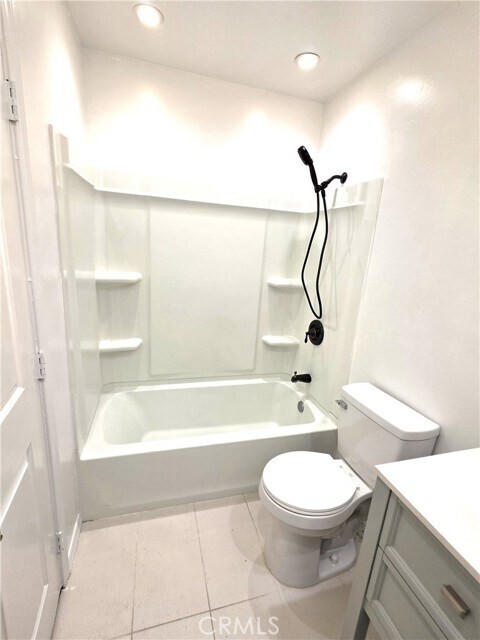 Foto del edificio - 1426 256th St W