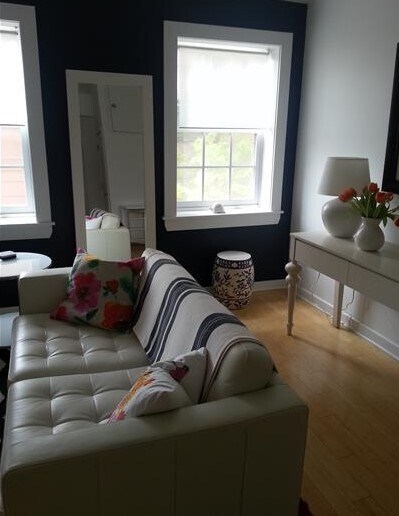 Foto principal - 411 S Carlisle St