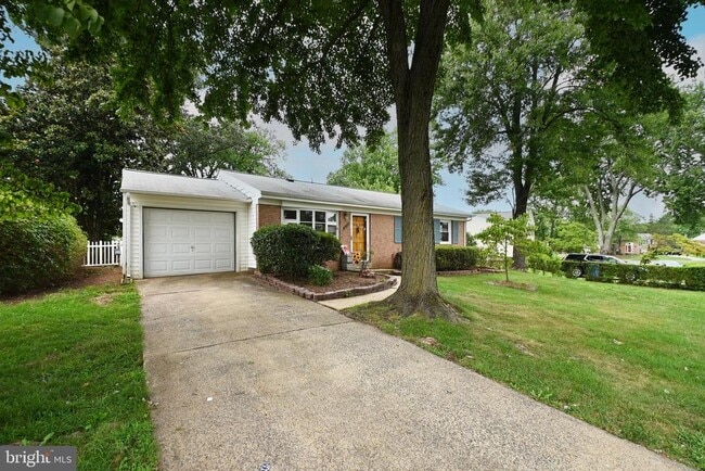 Building Photo - 13703 Pennsboro Dr