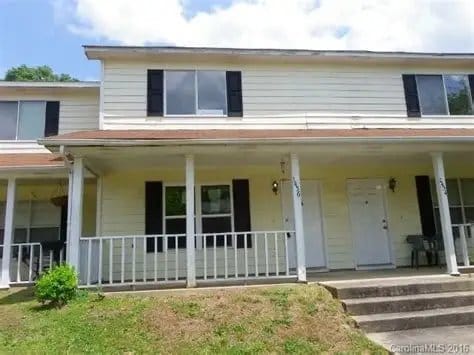 Building Photo - 1456 Flintwood Dr