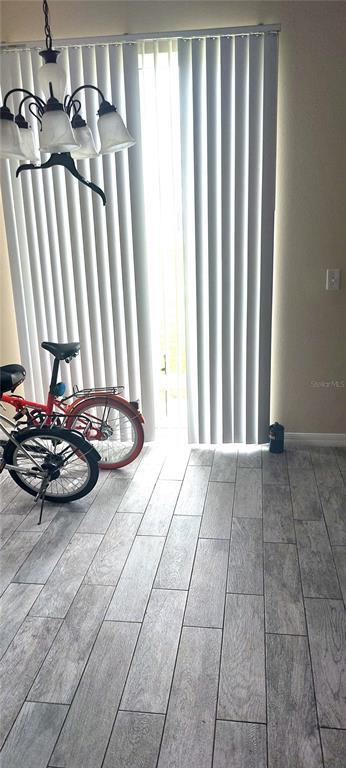 Foto del edificio - 1519 Broken Oak Dr