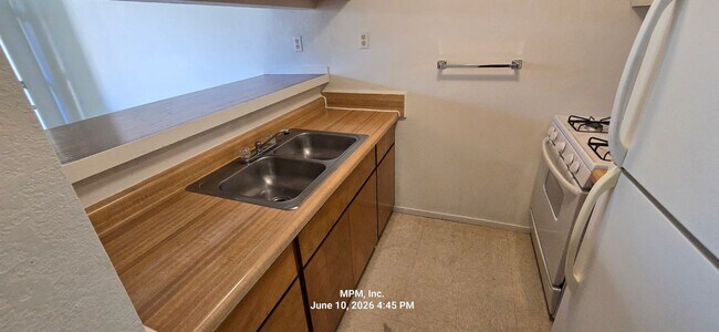 Foto del edificio - 525 Arleen St