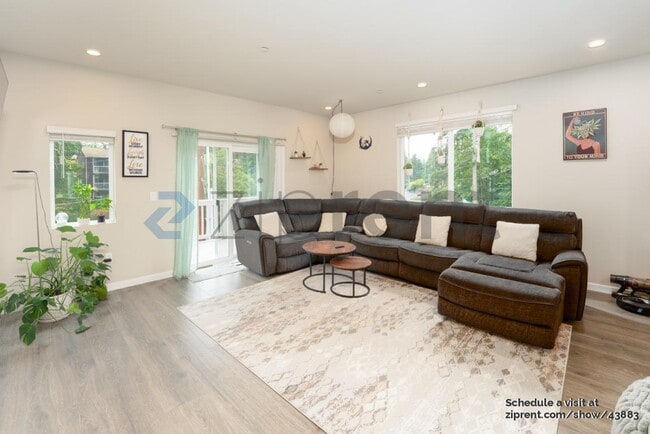 Building Photo - 23413 Edmonds Way
