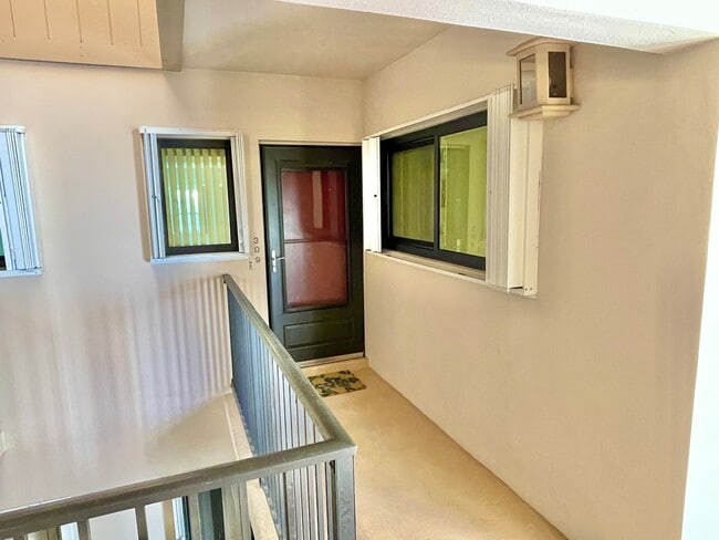 Building Photo - Application Under Review - 2 BR 2 Bath Con...