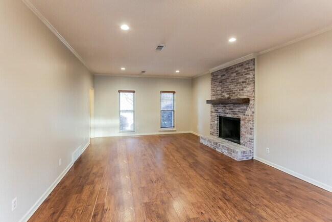 Foto del edificio - 805 Wood Wren Cove